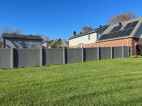 vinyl fencing